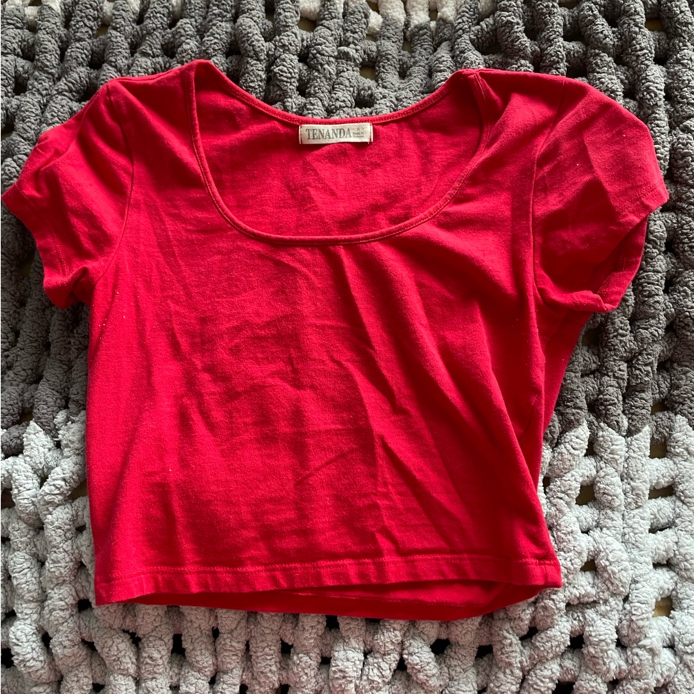 Cropped Tee